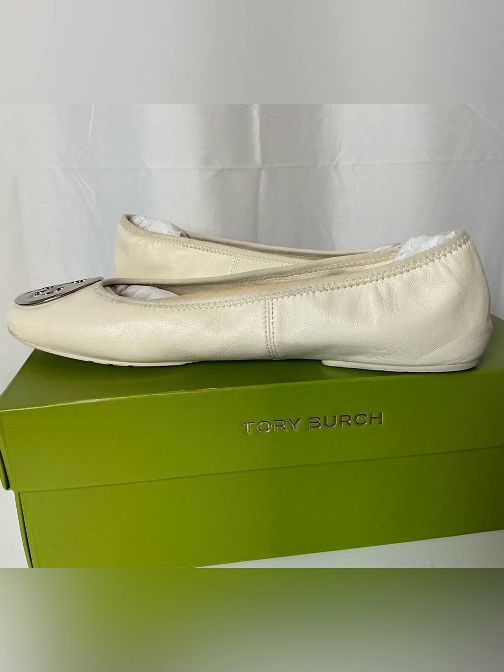Tory Burch Reva Travel Ballet Flats Cream Silver Leather Size 7 - Picture 6 of 14